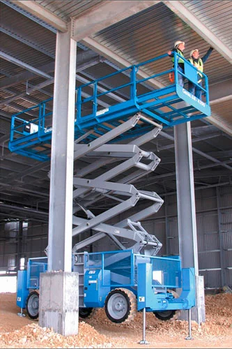 Renta o alquiler de PLATAFORMAS DE TIJERA, maquina Genie® GS™-5390 RT